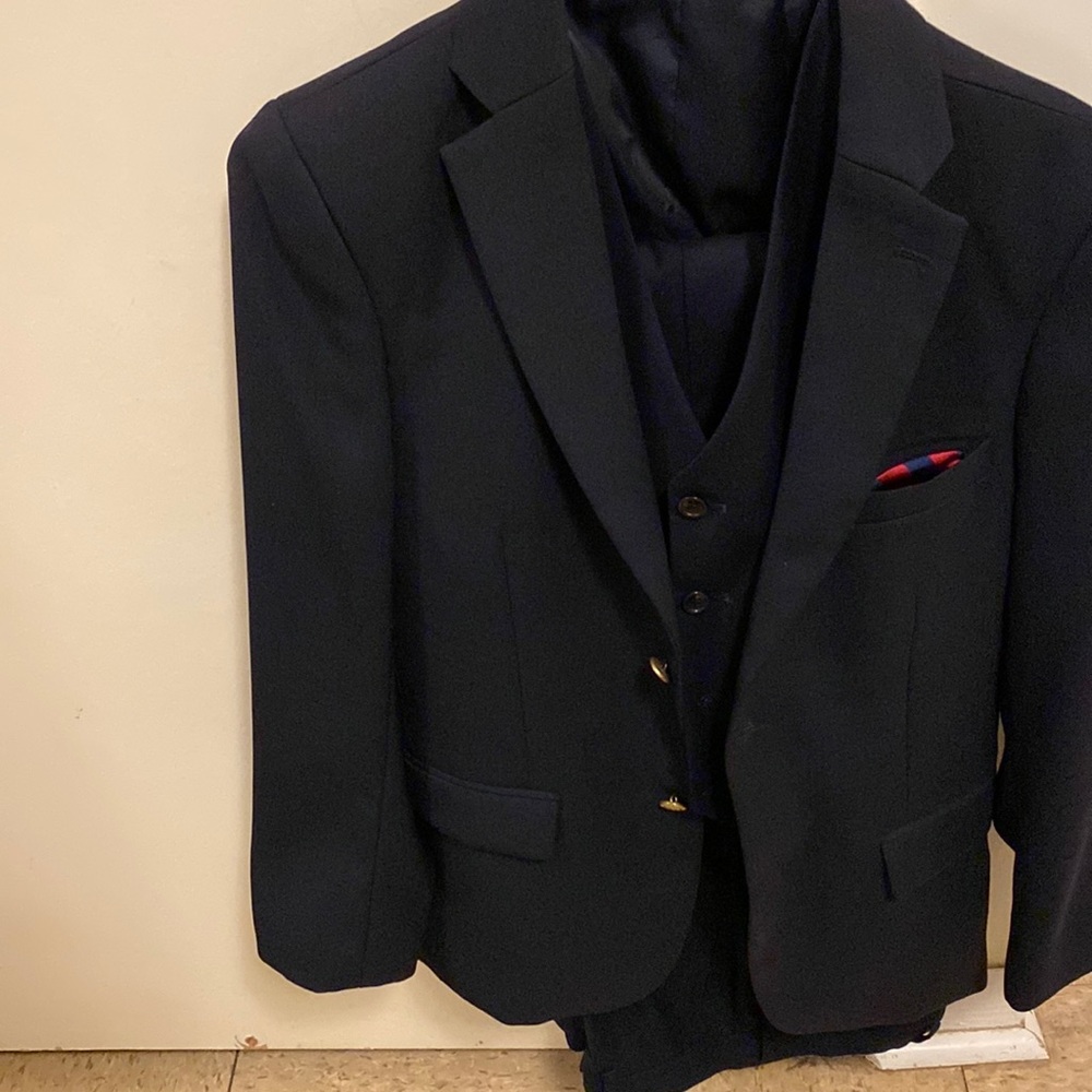 Navy blue 3pc suit with brass button. Suit in Excellent condition.